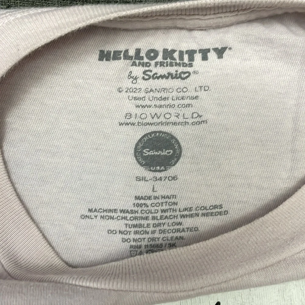 Hello Kitty - Picture 3 of 3